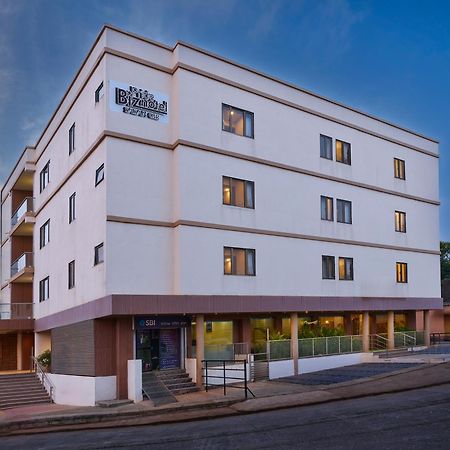 Pride Biznotel Sasan Gir Ngoại thất bức ảnh